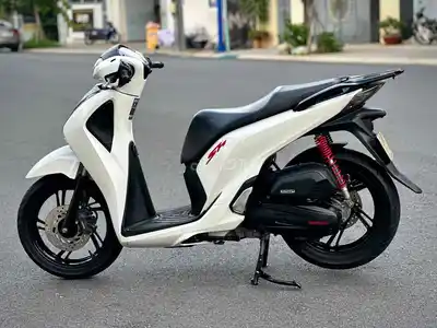 SH 150i 2019 черно-белый / от собственника
