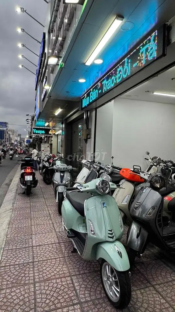 Piaggio Medley S125 2023 8000км Белый