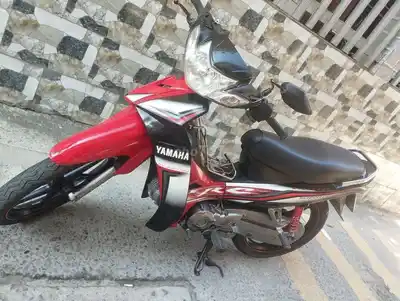 Yamaha Sirius RC 110cc красно-черный