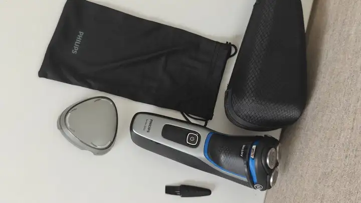 Электробритва Philips Series 3000 модель 3206