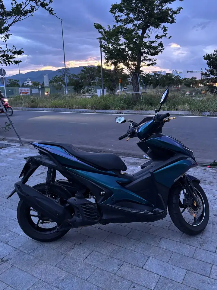 NVX155