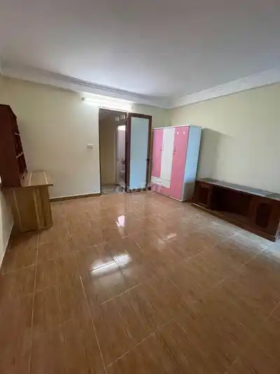 Отдельный дом, Хоанг Куок Вьет, Кау Жай, 5,5 этажей