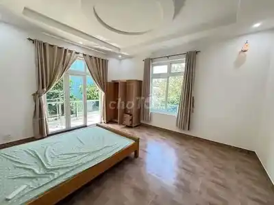 Аренда дома с садом 140м2, 3 спальни, Сон Тра, возле моря