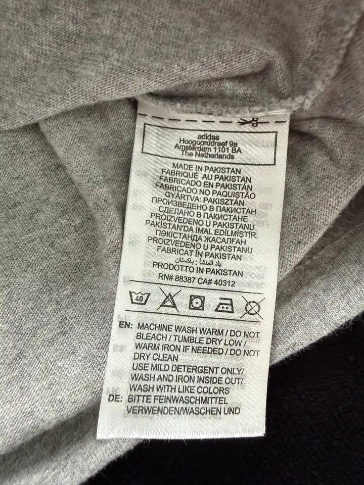 Спортивный костюм Adidas