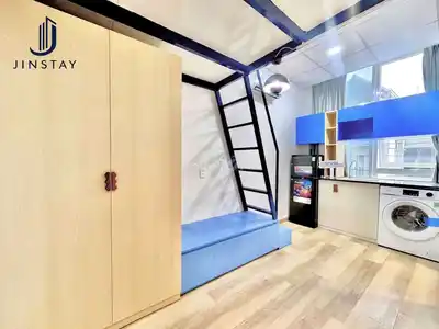 ✨ АРЕНДА ДВУХУРОВНЕВОЙ КВАРТИРЫ С ЛЮКОМ НА КРЫШЕ — ПОЛНОСТЬЮ МЕБЛИРОВАНА — СПОТЫКАЮСЬ ✨
