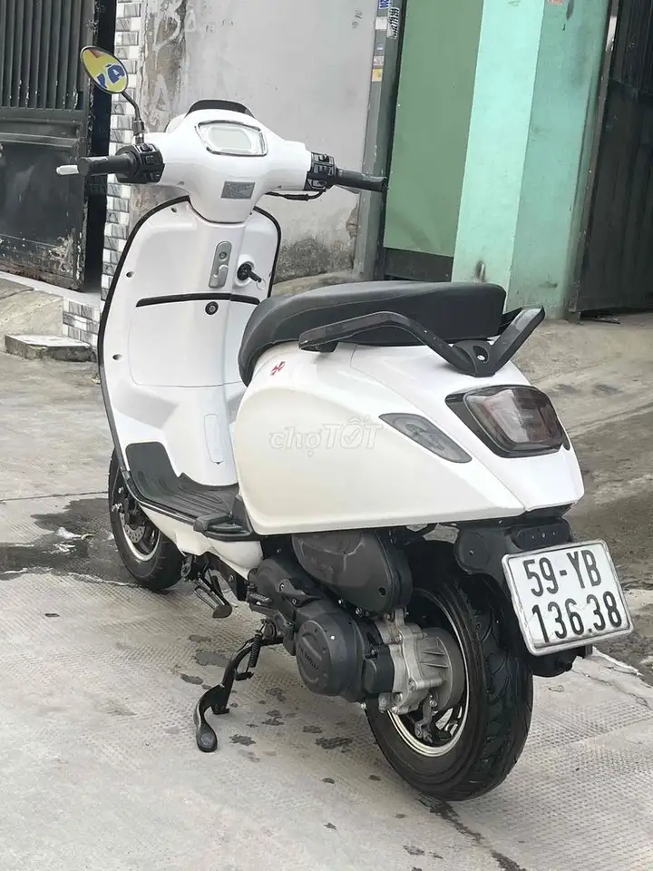 Мотоцикл 50cc Vittoria AT88 2024 белый, 10 000 км