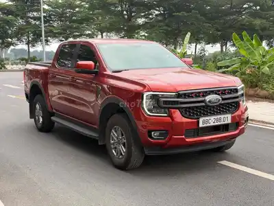 Ford Ranger XLS 2024 Красный 50 тыс. км