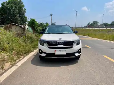 Kia Seltos Luxury 1.4 Turbo 2021 Белый 85000 км