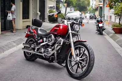 Harley Davidson Lowrider 2020 10k Бордовый