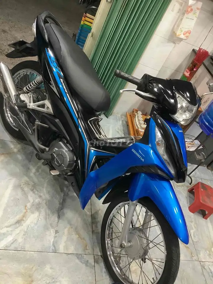 Honda Wave RSX 110 2017 сине-черный