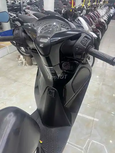 Honda SH 150 ABS 2018 черный глянец