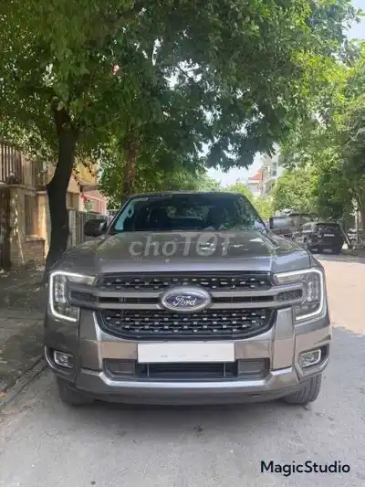 Ford Ranger XLS 2.0L 4x2 AT 2025