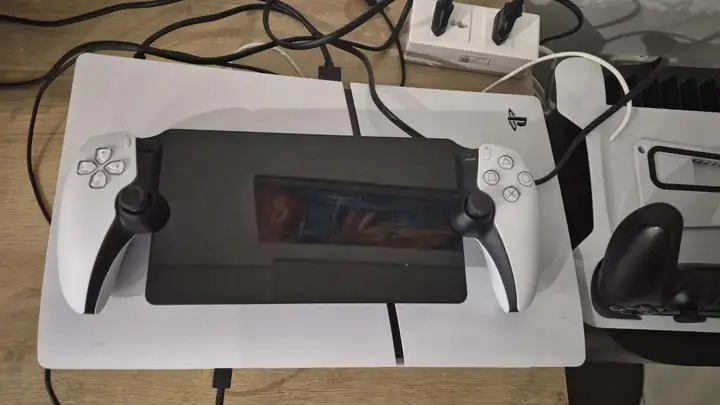 PS5 Slim с Playstation Portal
