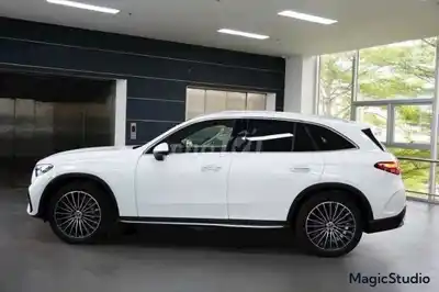 Mercedes-Benz GLC 300 4Matic 2026 белый