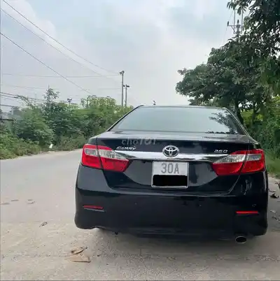Toyota Camry 2.5Q 2013 Черный 150 тыс. км
