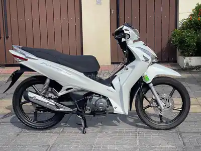 Honda Future Led 2024 белый, 11 тыс. км