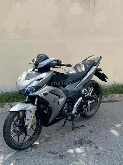 Производитель оригинальных двигателей Honda Winner X V3