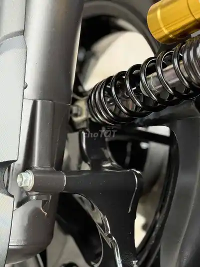 Yamaha NVX 155 2024 Красно-черный 11000 км