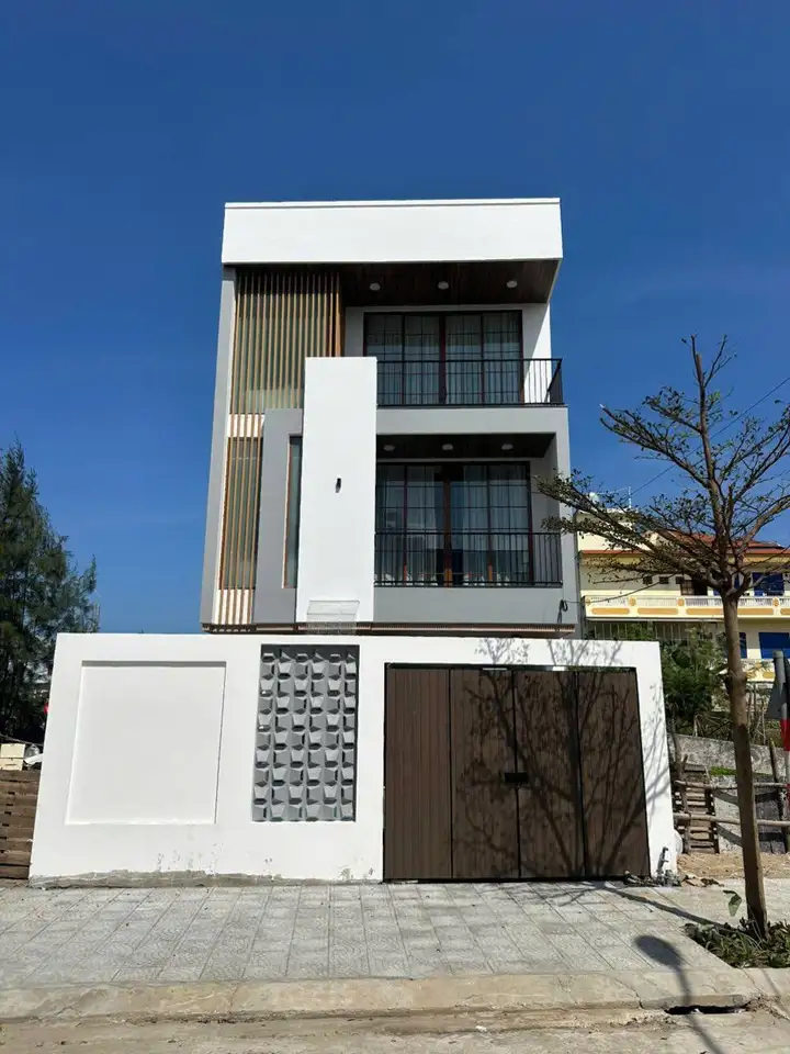 Вилла 3 этажа 4 спальни 4wc 150m2