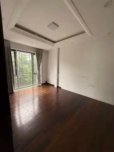 Дом с садом Тонг Кук V, Йен Ся, Тан Trieu, 100м2, 4 этажа