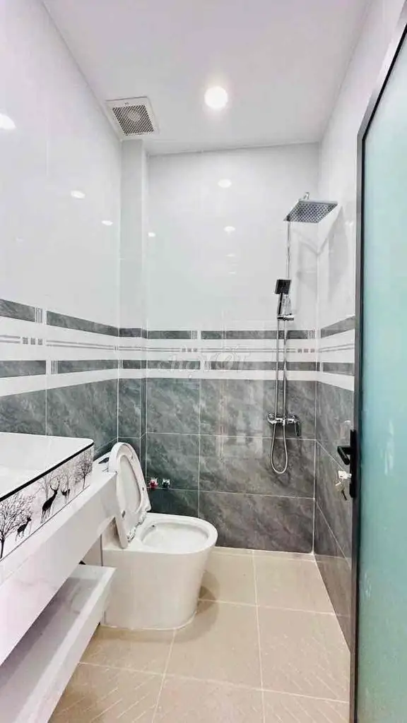 Новостройка 4x14м, 3 спальни, 4 в/у, д. Тхань Сюань 24, р-н 12