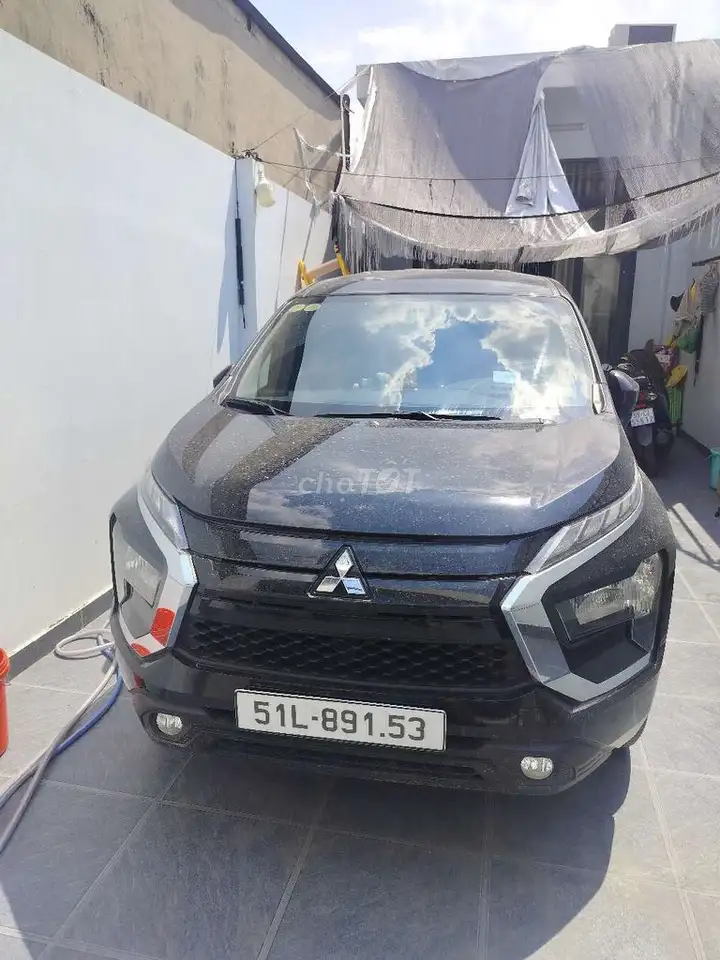 Mitsubishi Xpander 2022, черный, 77 000 км
