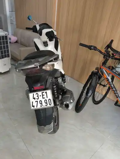 Honda SH 125i ABS 2018 белый 48 000 км