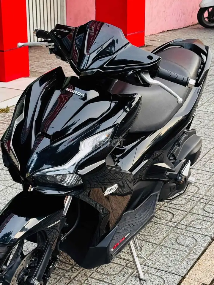 Honda Air Blade 125 2021 черный глянцевый, 1 владелец