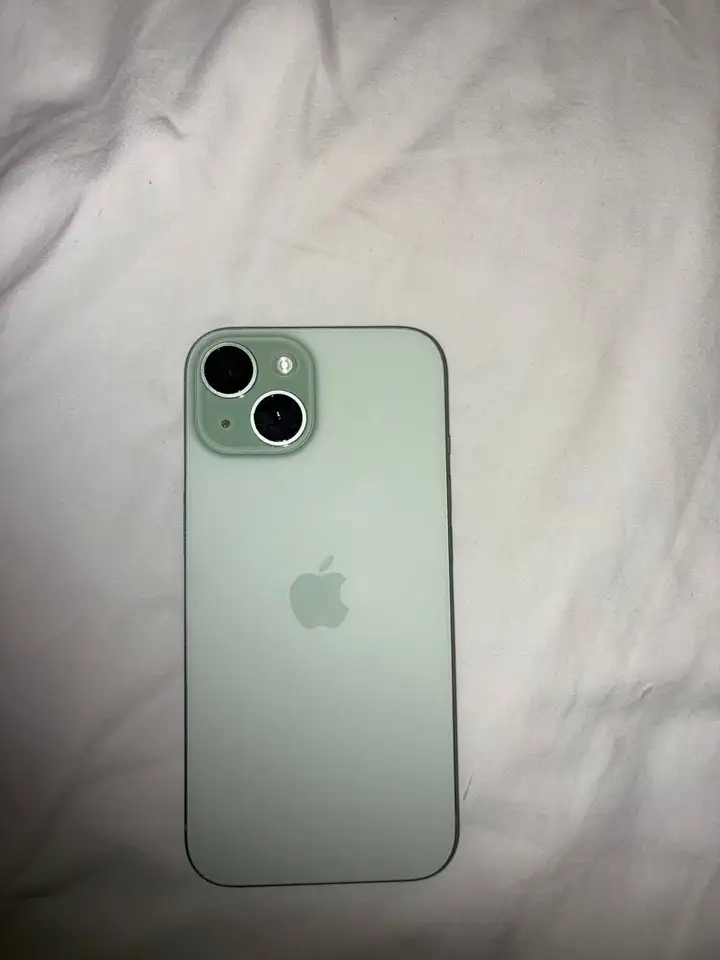 iPhone 15 128gb