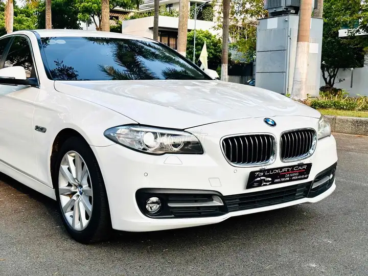 BMW 520i F10 2016 Белый 56904 мили