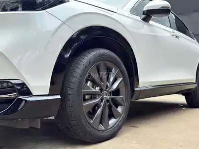 Хонда HRV RS 2023 Белая 56 000 км