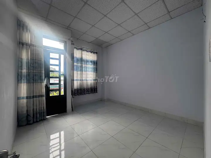 Дом 1 этаж в переулке, 2 этажа, 3.6x9