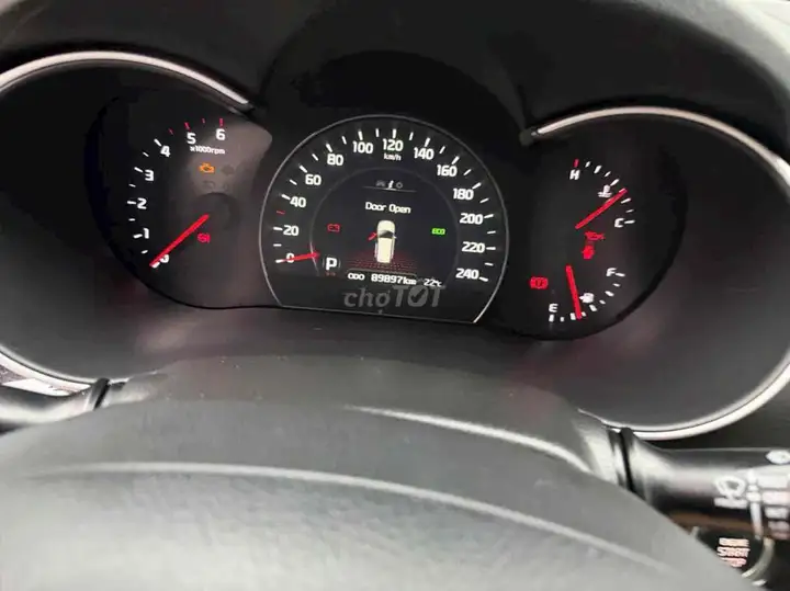 Kia Sorento 2017 дизель 7 мест песочный 89 897 км