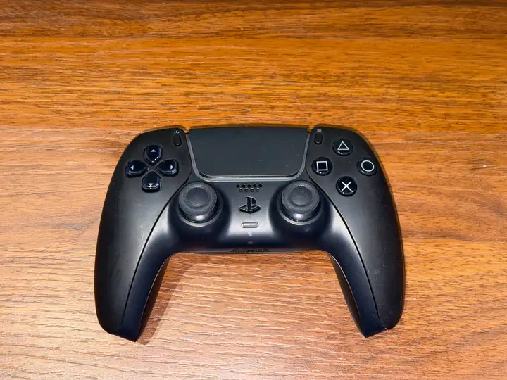 Игровой геймпад для PS4