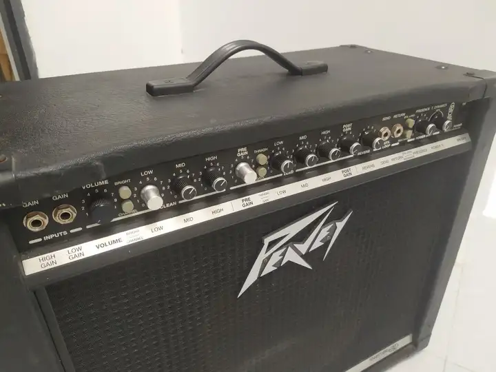 Гитарный комбо усилитель Peavey Bandit 112