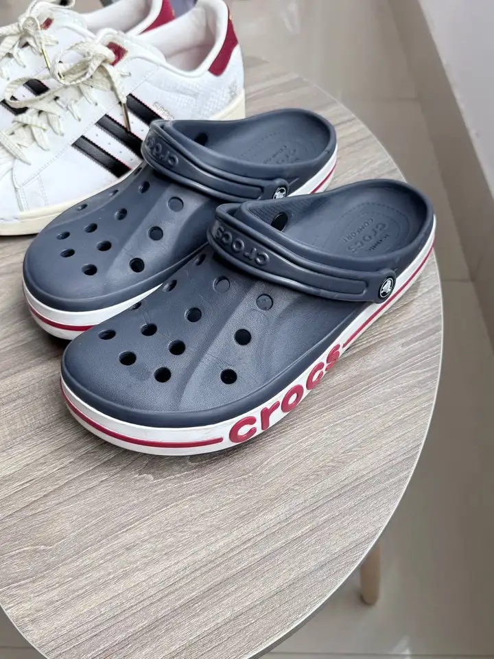 Обувь (Crocs, Adidas Superstar, Adidas classic)