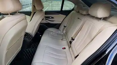 VinFast Lux A 2.0 Premium, черный, 39 000 км