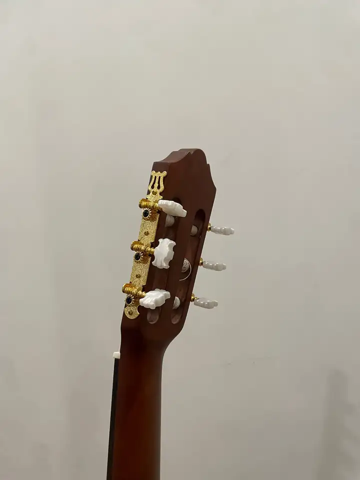 Классическая гитара Yamaha C70