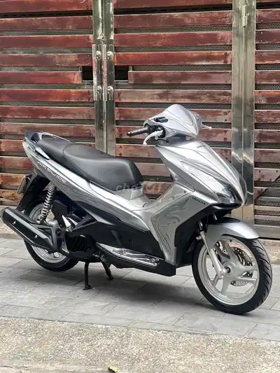 Honda Airblade 125cc 2015 серая 20 077 км