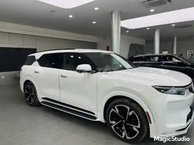 VinFast VF9 2026 Plus 7 мест белый