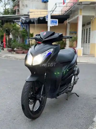Suzuki Impulse 2017 черный