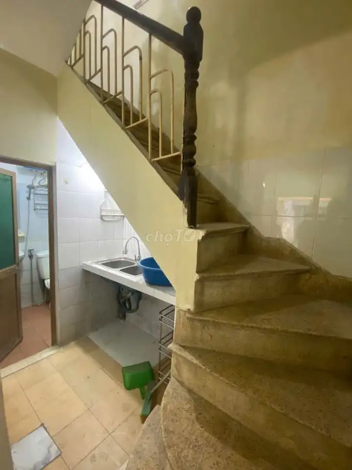 Сдам дом на Трюонг Динь, 35 м2, 3 этажа