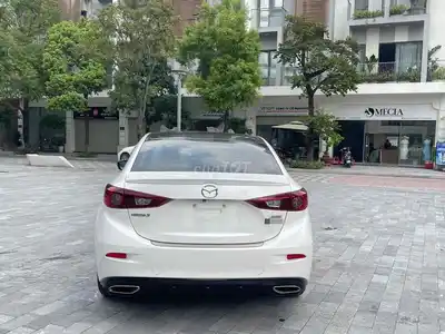 Mazda 3 2018 1.5 Luxury один владелец оригинал проверка