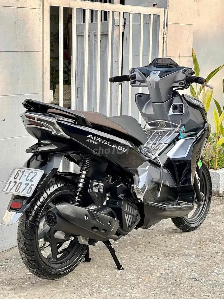Honda Airblade 150 ABS 2022 черный 8000км