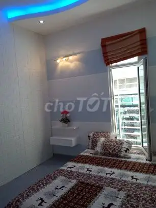 Апартаменты 42 м², 1 спальня, балкон, большие окна, просторная площадь