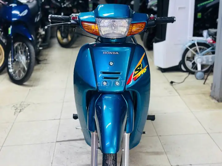 Мотосалон Thịnh Phát - Honda Wave A 100 первого поколения, синий, отличный