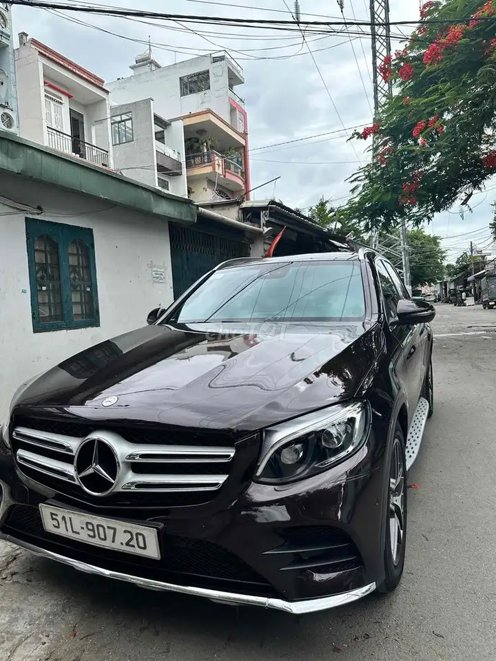 Mercedes-Benz GLC 300 4matic 2016, коричневый, АКПП