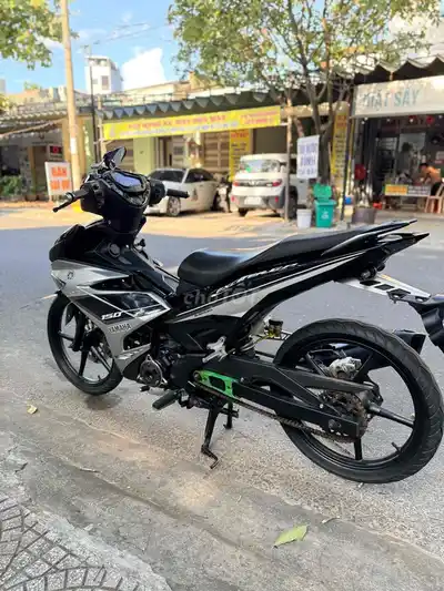 Yamaha Exciter 150cc б/у черный, серебристый