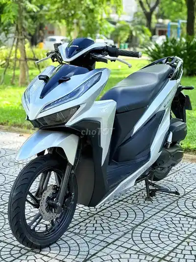 Honda Vario 150 Smartkey Серебристый