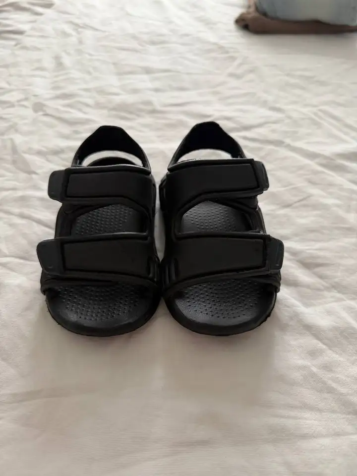 Рубашка голубая, Сандали adidas